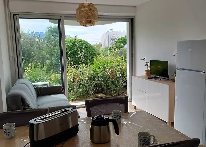 Renove Proche Plage, Commerces, Clim, Wifi, Parking - Fr-1-328-230 Apartman *